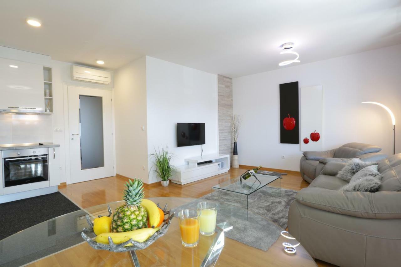 Apartment Rio Podstrana Exterior photo